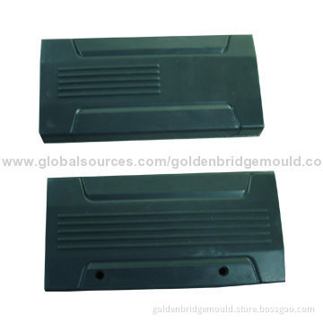 Plastic injection molding for water-proof transmitter coverNew